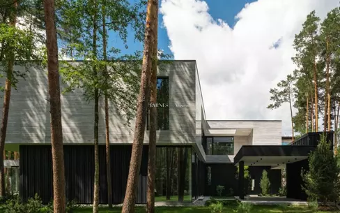 2-этажный коттедж 1 050 м² без отделки