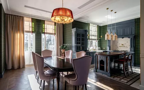 2-этажный таунхаус 420 м² с отделкой