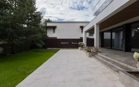 2-этажный коттедж 400 м² без отделки