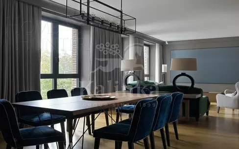 5-КОМН. КВАРТИРА С ОТДЕЛКОЙ 249 М² НА 4 ЭТАЖЕ