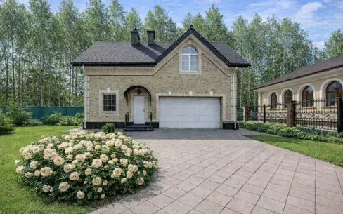 2-этажный коттедж 673 м² с отделкой