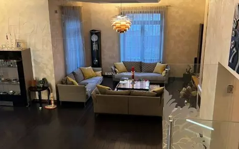 2-этажный коттедж 690 м² с отделкой