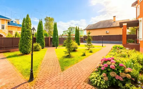 3-этажный коттедж 707.9 м² с отделкой