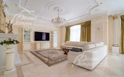 2-этажный коттедж 918 м² с отделкой