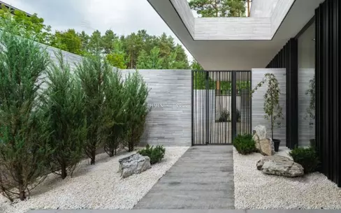 2-этажный коттедж 1 050 м² без отделки