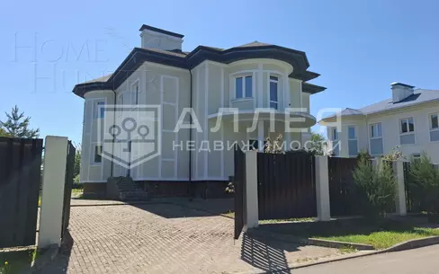 2-этажный коттедж 300 м² без отделки