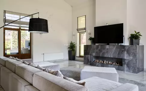 2-этажный коттедж 364 м² с отделкой