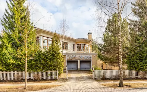 2-этажный коттедж 402.8 м² с отделкой