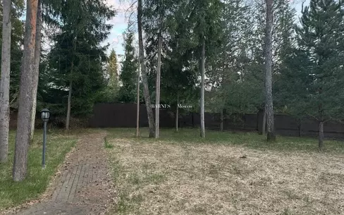 Участок 8 сот. в охраняемом поселке