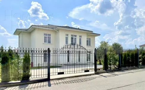 2-этажный коттедж 436 м² с отделкой