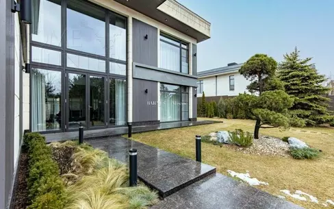 2-этажный коттедж 1 145 м² с отделкой
