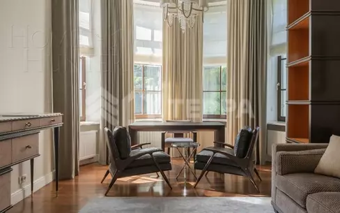 2-этажный коттедж 520 м² с отделкой