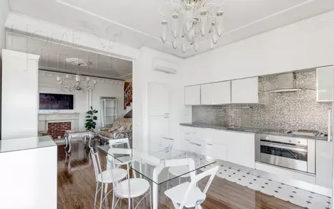 6-КОМН. КВАРТИРА С ОТДЕЛКОЙ 250 М² НА 21 ЭТАЖЕ