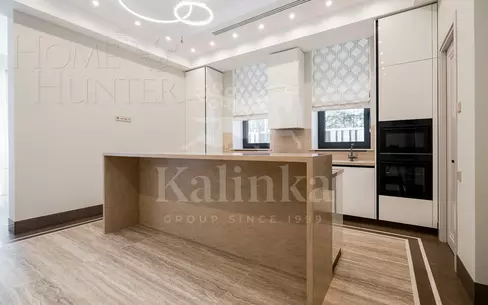 3-этажный коттедж 420 м² с отделкой