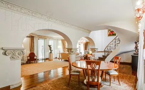 2-этажный коттедж 726 м² с отделкой