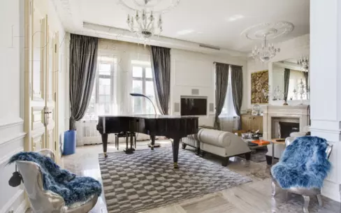 2-этажный коттедж 1 050 м² с отделкой