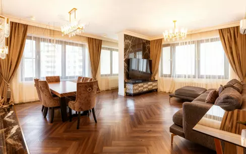 4-КОМН. КВАРТИРА С ОТДЕЛКОЙ 161 М² НА 15 ЭТАЖЕ