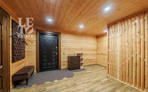 2-этажный коттедж 400 м² с отделкой