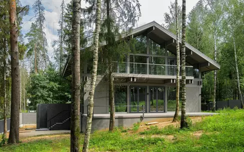 2-этажный коттедж 581.7 м² без отделки