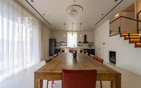 2-этажный коттедж 455 м² с отделкой