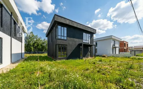 2-этажный коттедж 261 м² без отделки