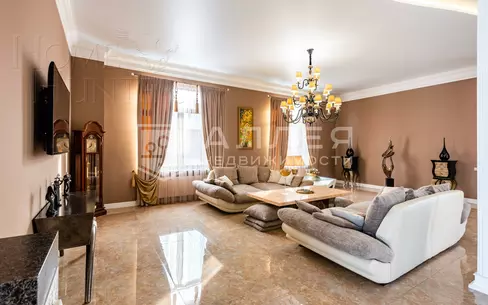 2-этажный коттедж 600 м² с отделкой