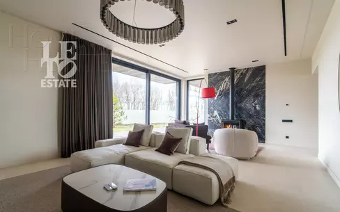 2-этажный коттедж 455 м² с отделкой