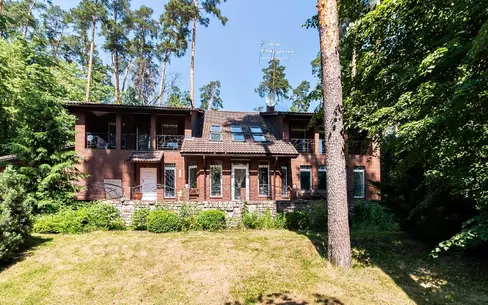 2-этажный коттедж 523 м² с отделкой