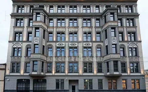 8-комн. кв., 416.2 м², 2/7 этаж