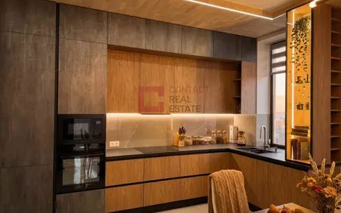 2-этажный коттедж 240 м² с отделкой