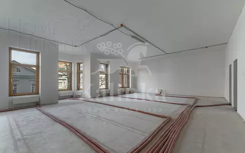 8-КОМН. КВАРТИРА БЕЗ ОТДЕЛКИ 416.2 М² НА 2 ЭТАЖЕ