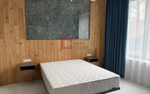 2-этажный коттедж 240 м² с отделкой