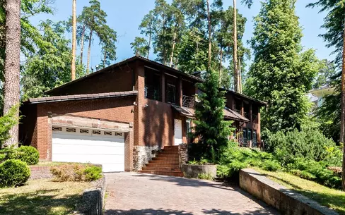 2-этажный коттедж 523 м² с отделкой