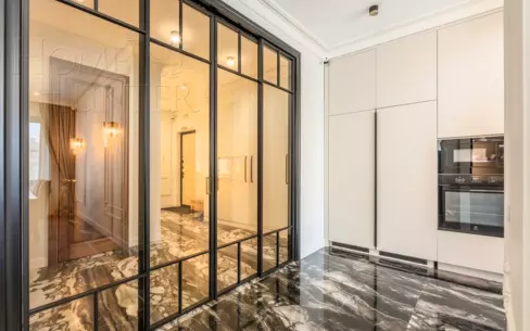 4-КОМН. КВАРТИРА С ОТДЕЛКОЙ 161 М² НА 15 ЭТАЖЕ