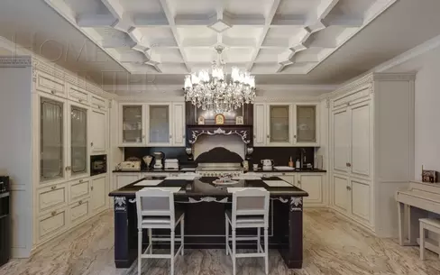 4-КОМН. КВАРТИРА С ОТДЕЛКОЙ 169 М² НА 6 ЭТАЖЕ