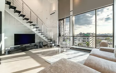 2-УРОВНЕВЫЕ АПАРТАМЕНТЫ С ОТДЕЛКОЙ 91 М² НА 7 ЭТАЖЕ