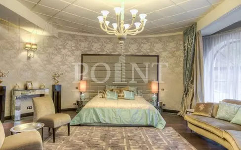 2-этажный коттедж 800 м² с отделкой