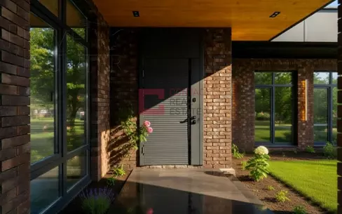 2-этажный коттедж 340 м² с отделкой