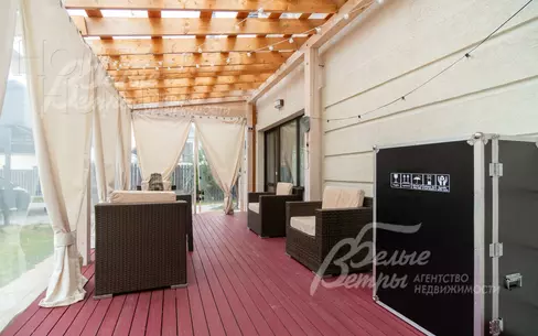 2-этажный коттедж 313 м² с отделкой