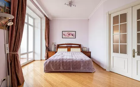 3-КОМН. КВАРТИРА С ОТДЕЛКОЙ 100 М² НА 5 ЭТАЖЕ