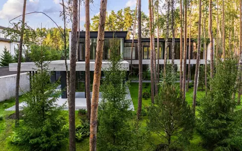 2-этажный коттедж 1 050 м² без отделки