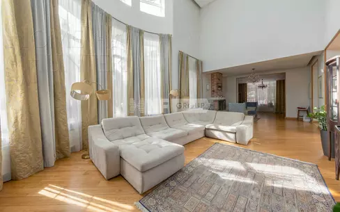 3-этажный таунхаус 533.1 м² с отделкой