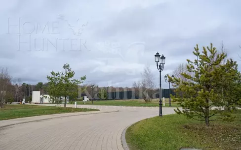 Участок 24.06 сот. в охраняемом поселке