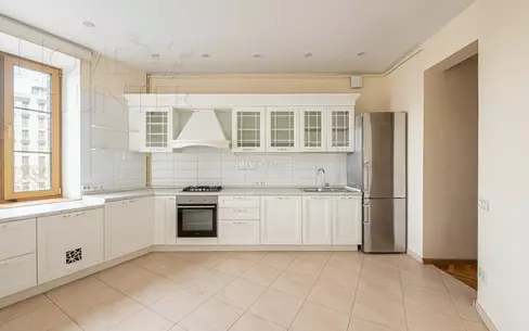 4-КОМН. КВАРТИРА С ОТДЕЛКОЙ 192.6 М² НА 5 ЭТАЖЕ