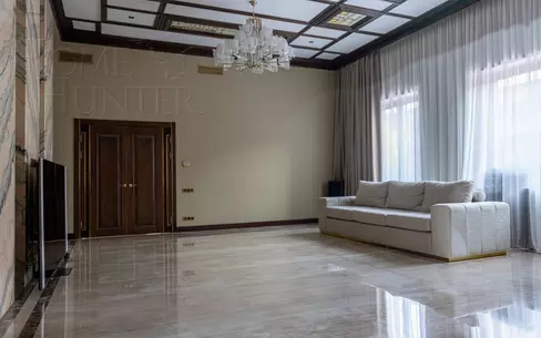 2-этажный коттедж 1 800 м² с отделкой