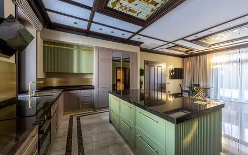 2-этажный коттедж 1 800 м² с отделкой