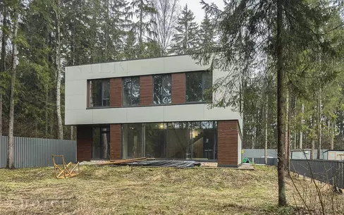 2-этажный коттедж 312 м² без отделки