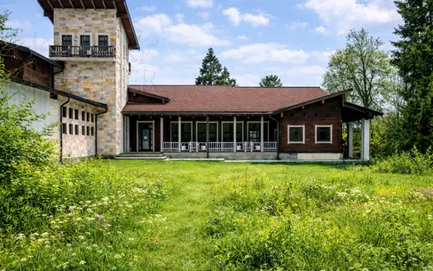 3-этажный коттедж 2 193.5 м² без отделки