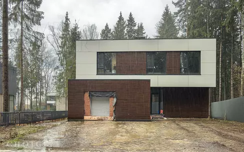 2-этажный коттедж 312 м² без отделки