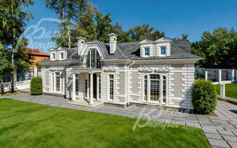 2-этажный коттедж 214 м² без отделки